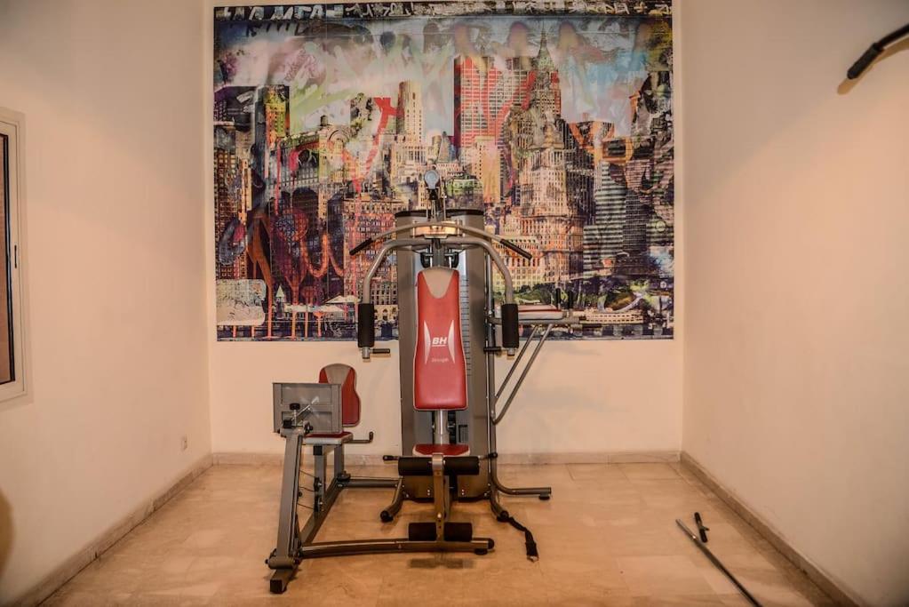 Beautiful, Great Equipped 122 M Holiday Apartment Near Majorelle Garden And Gueliz With Pool Views And A Large Balcony And Terrace Marrakesh Exteriör bild