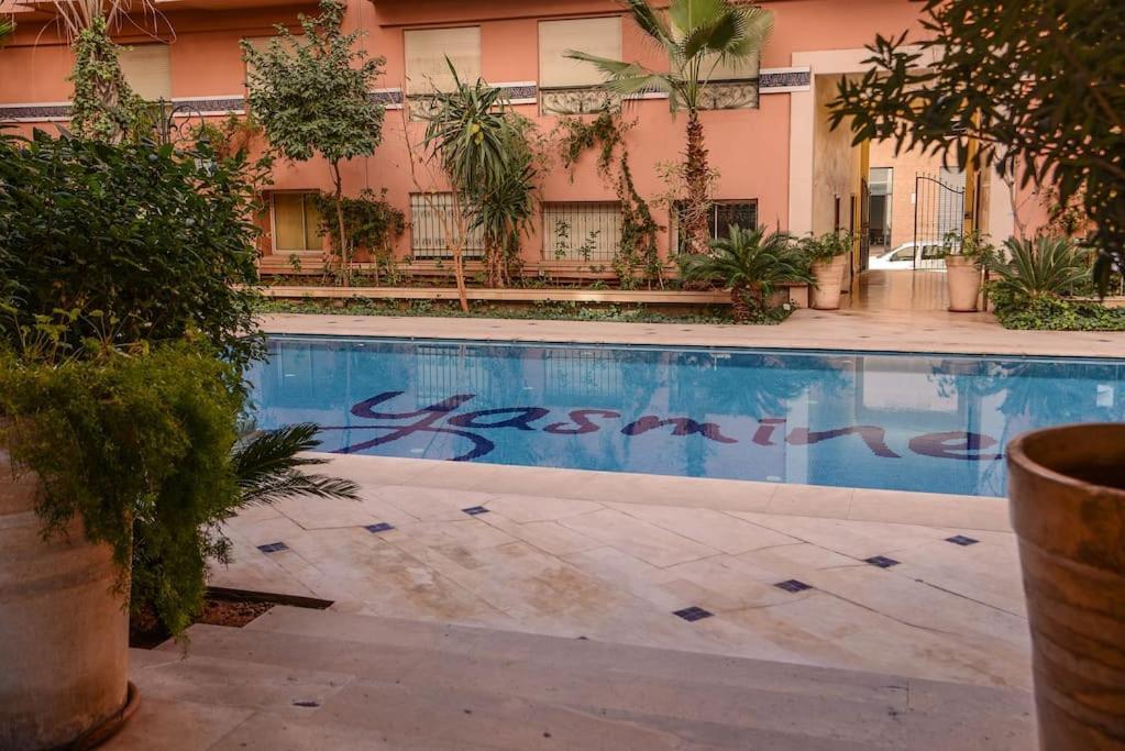 Beautiful, Great Equipped 122 M Holiday Apartment Near Majorelle Garden And Gueliz With Pool Views And A Large Balcony And Terrace Marrakesh Exteriör bild
