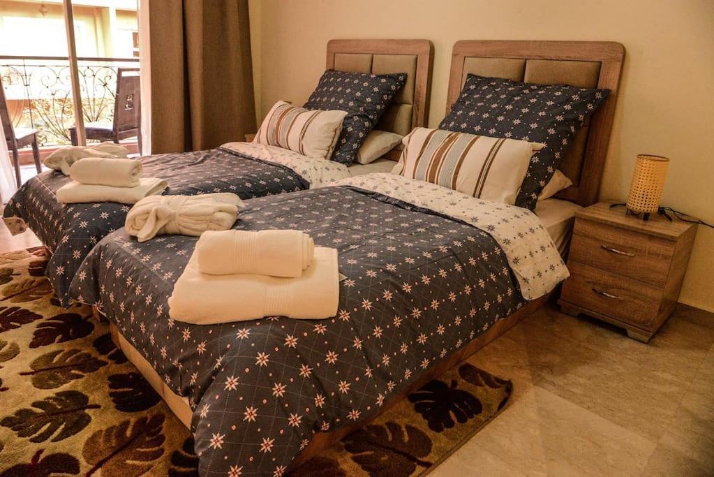 Beautiful, Great Equipped 122 M Holiday Apartment Near Majorelle Garden And Gueliz With Pool Views And A Large Balcony And Terrace Marrakesh Exteriör bild