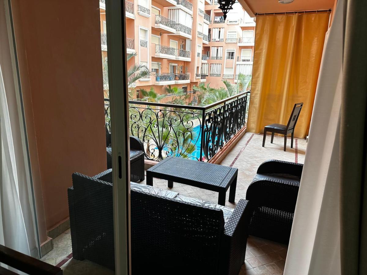 Beautiful, Great Equipped 122 M Holiday Apartment Near Majorelle Garden And Gueliz With Pool Views And A Large Balcony And Terrace Marrakesh Exteriör bild