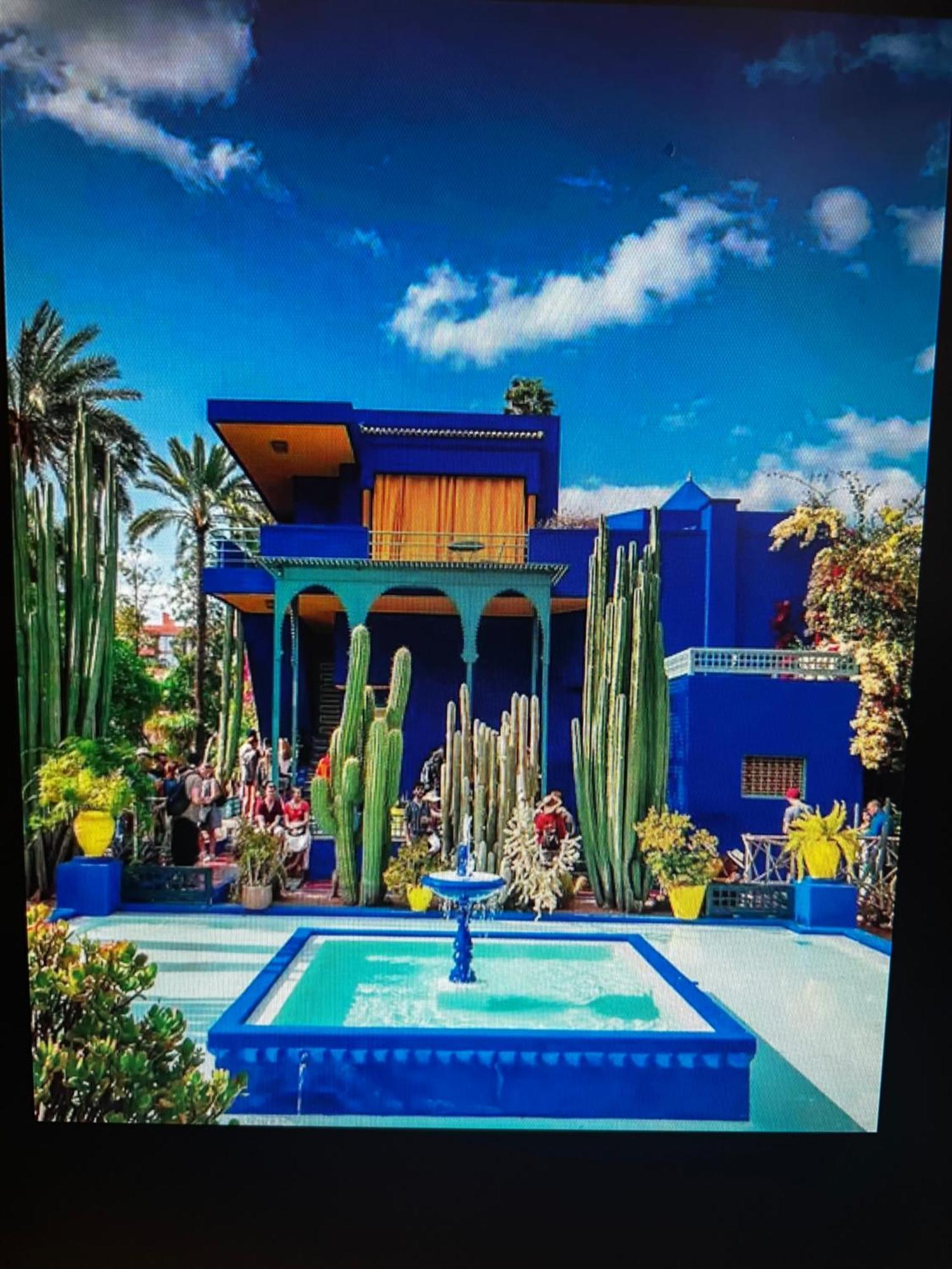 Beautiful, Great Equipped 122 M Holiday Apartment Near Majorelle Garden And Gueliz With Pool Views And A Large Balcony And Terrace Marrakesh Exteriör bild